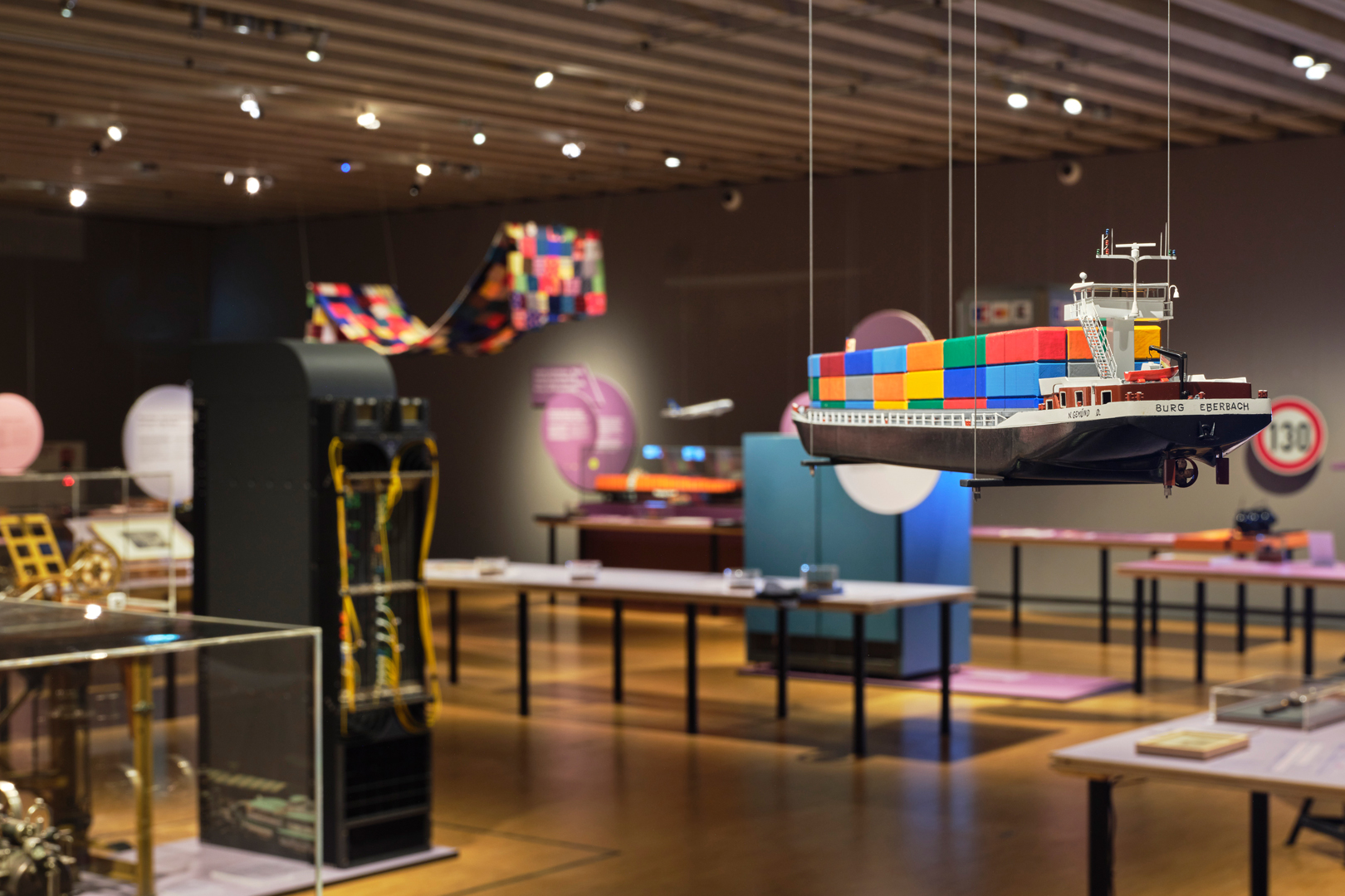 Ausstellung Die Welt im Geld im Historischen Museum Frankfurt